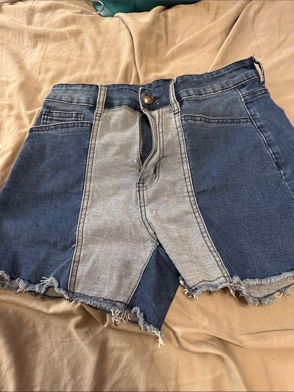 Two-Tone Blue High-Rise Denim Shorts with Raw Hem
